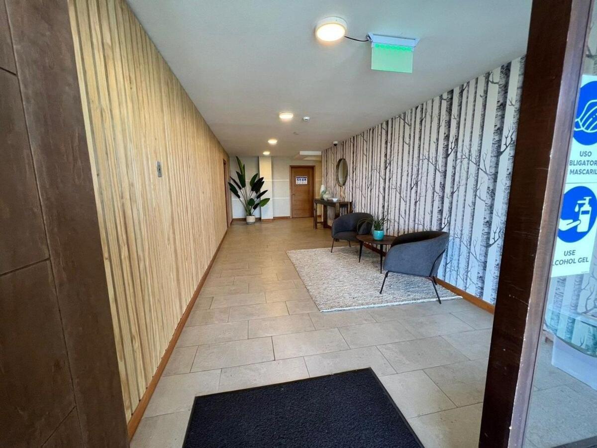 TuArriendoCL-MPHB402 Dpto con vista al Lago 2D2B hasta 5Pax