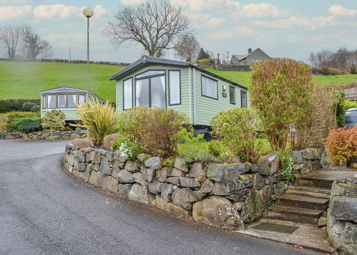 Tan-Y-Fron Holiday Park view 5