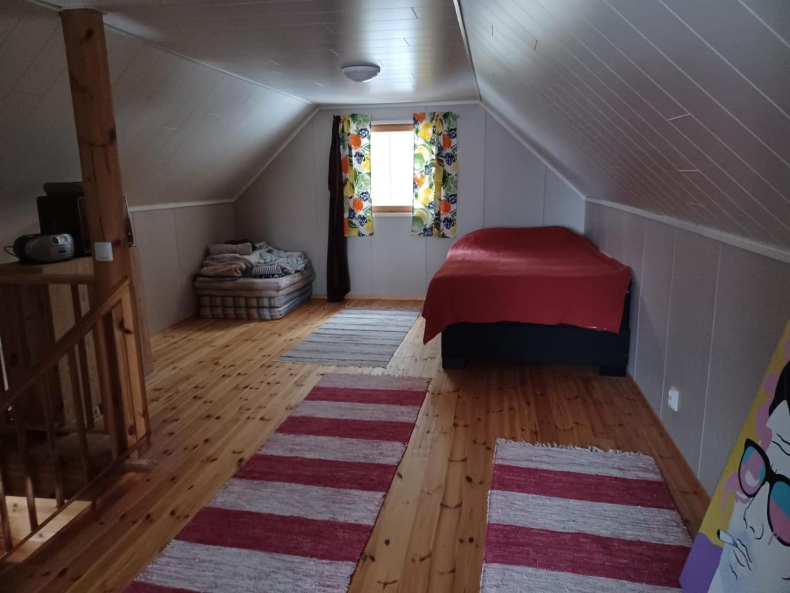 Jamali Cabin