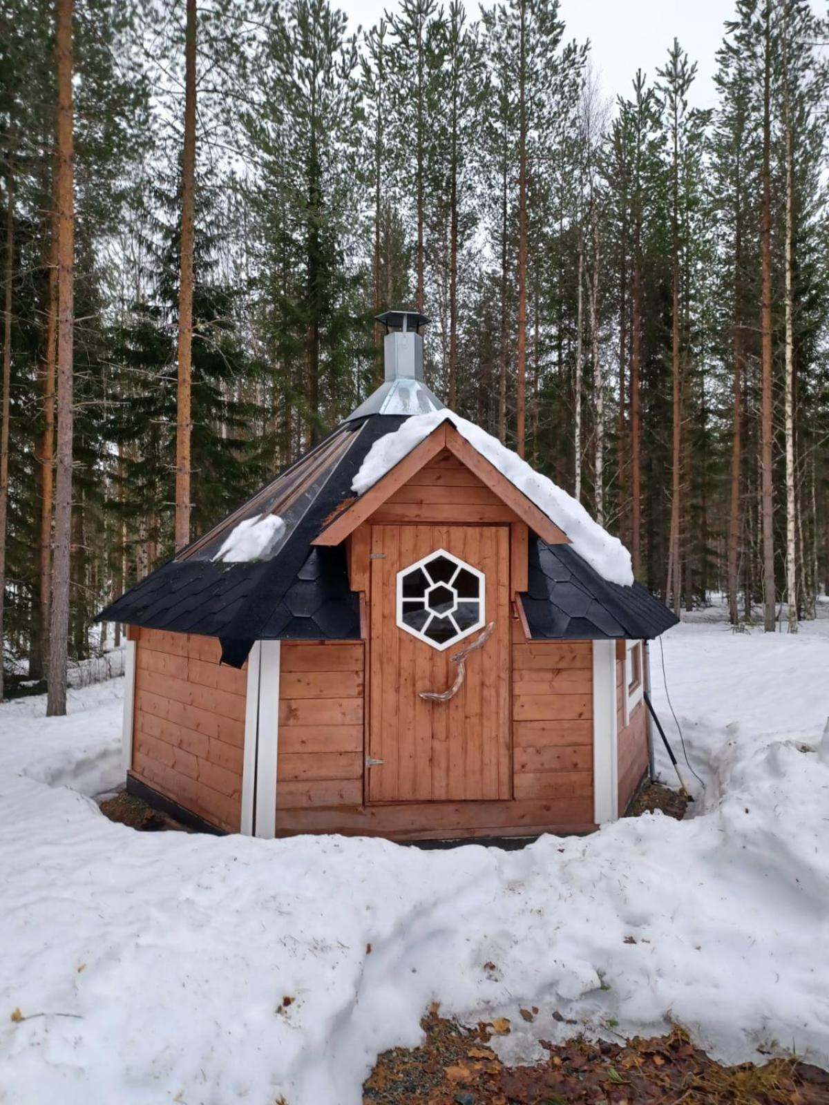 Jamali Cabin