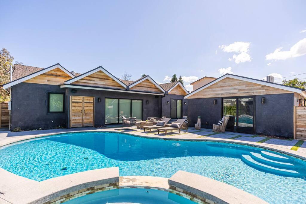 Tulum Style in Sherman Oaks