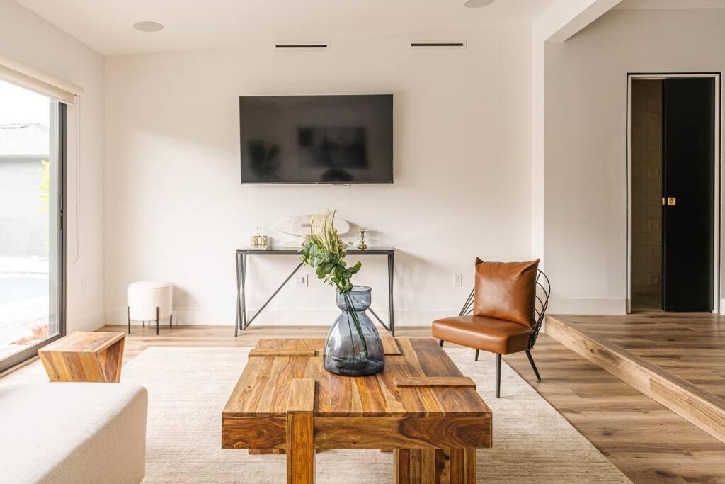 Tulum Style in Sherman Oaks