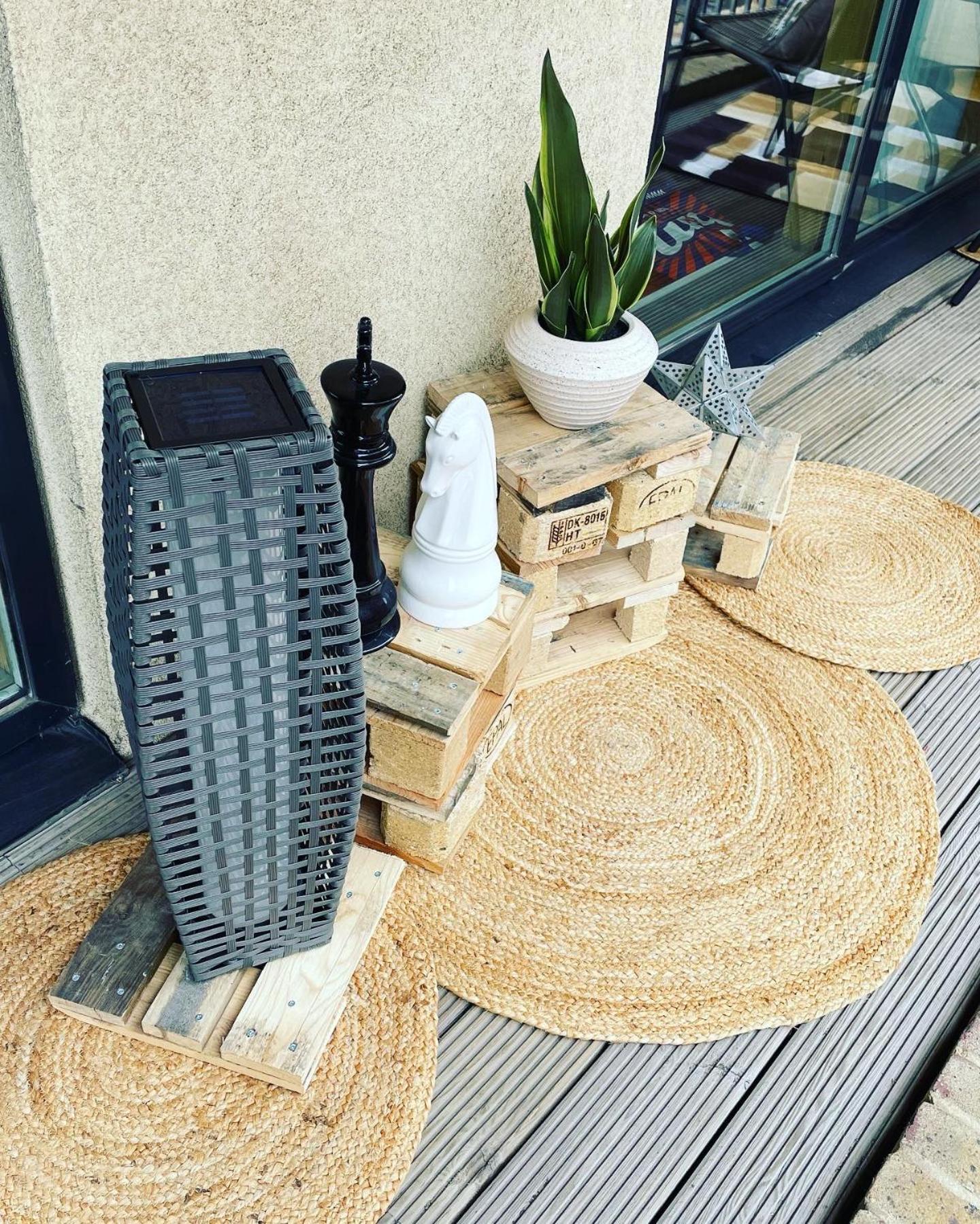 Spacious Luxury Waterfront Apartment