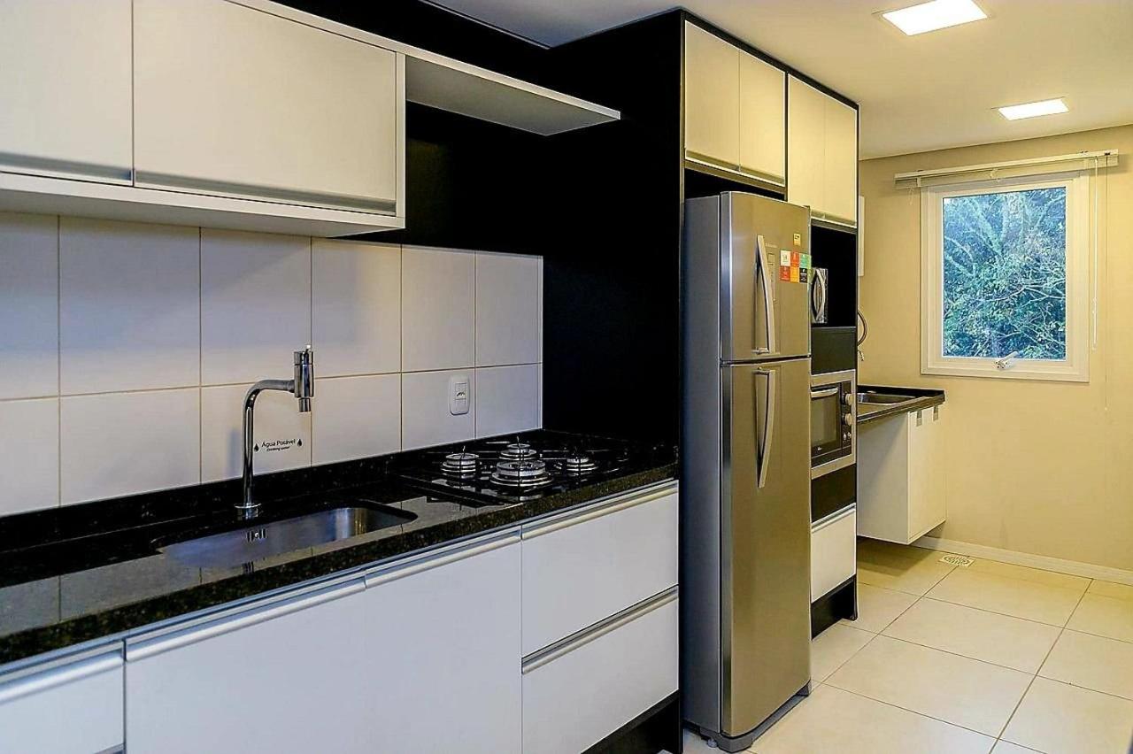 Complete and Comfortable Apartment in Gramado