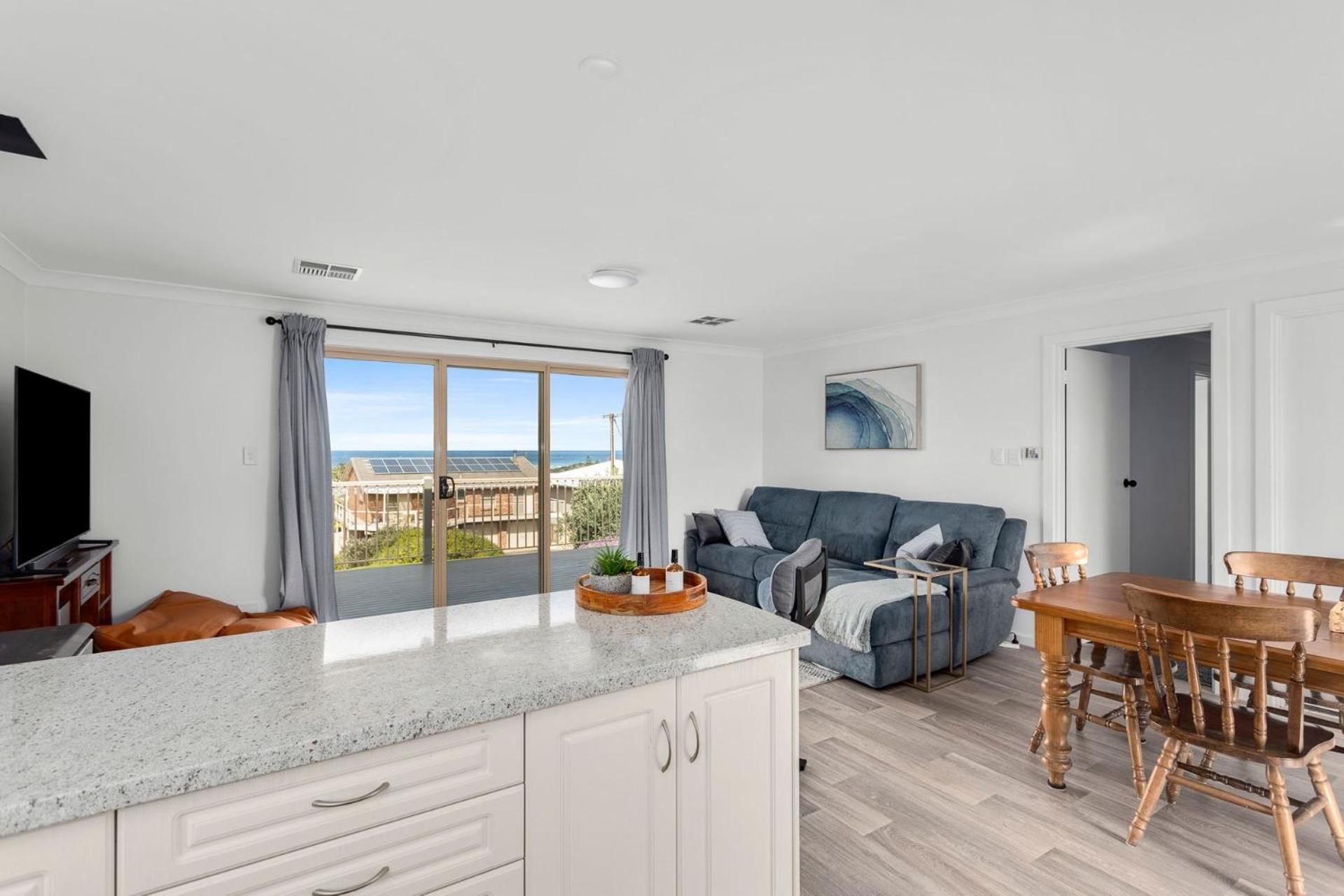 Gone Coastal -44 Corcoran Ave, Goolwa Beach