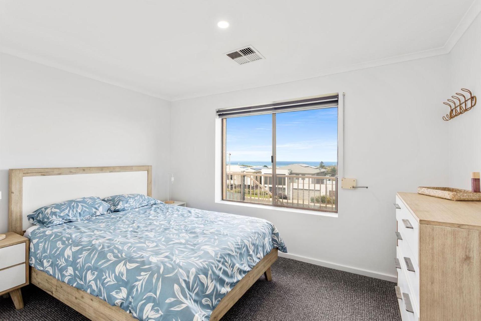 Gone Coastal -44 Corcoran Ave, Goolwa Beach