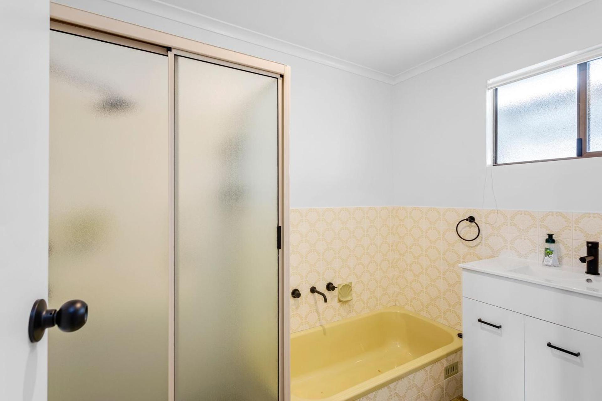 Gone Coastal -44 Corcoran Ave, Goolwa Beach