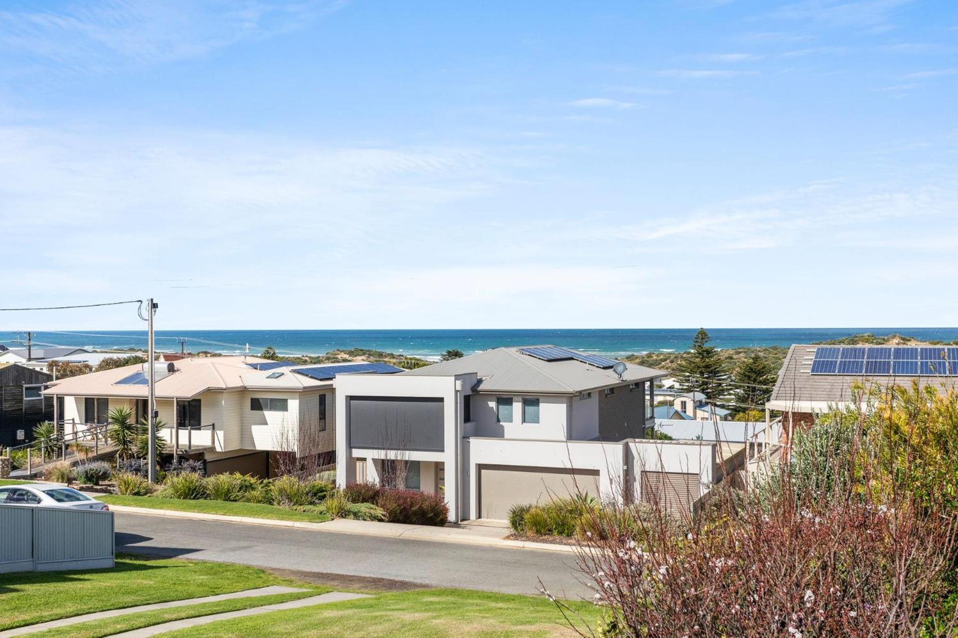 Gone Coastal -44 Corcoran Ave, Goolwa Beach