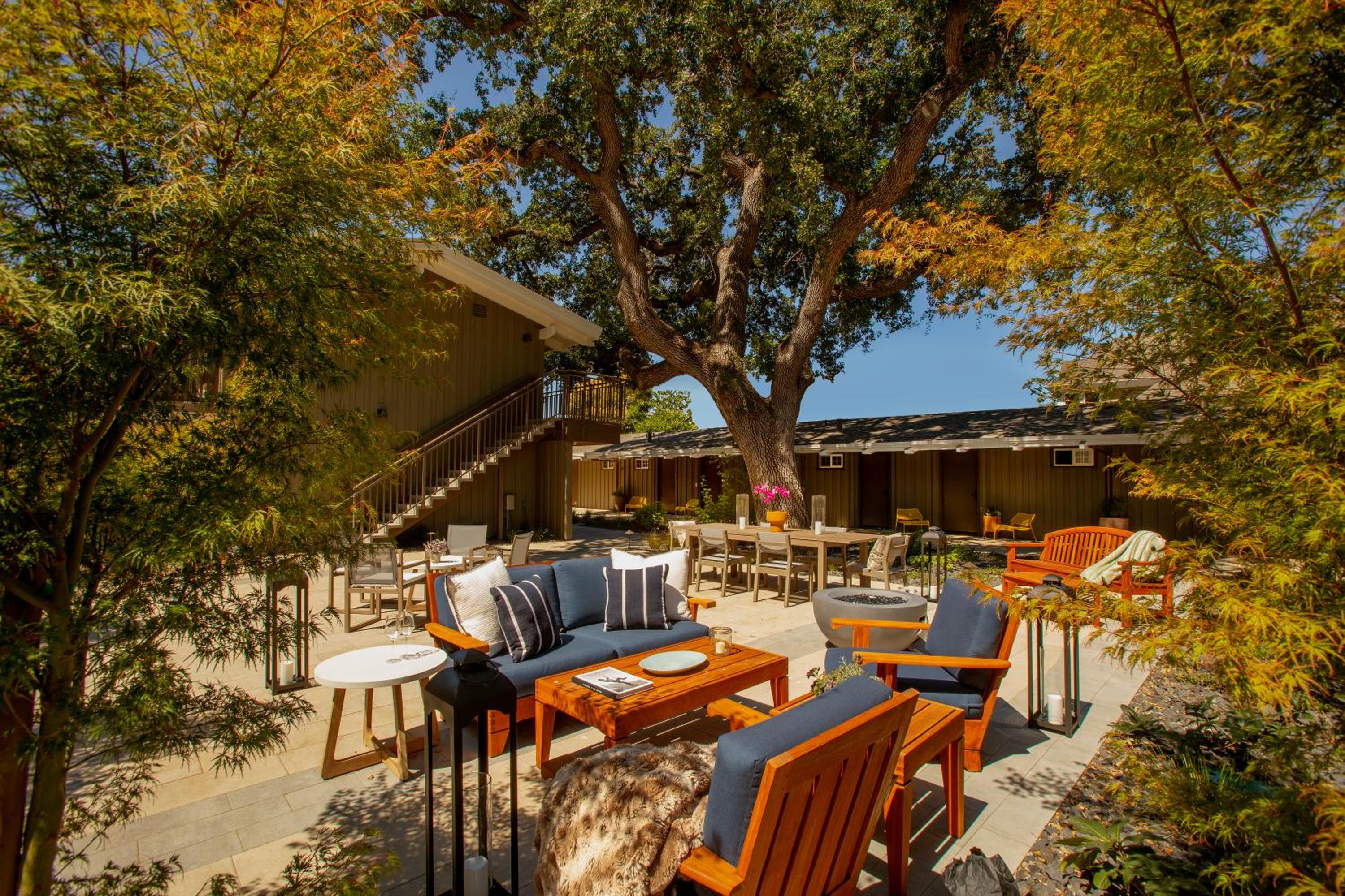 The Cottages Hotel