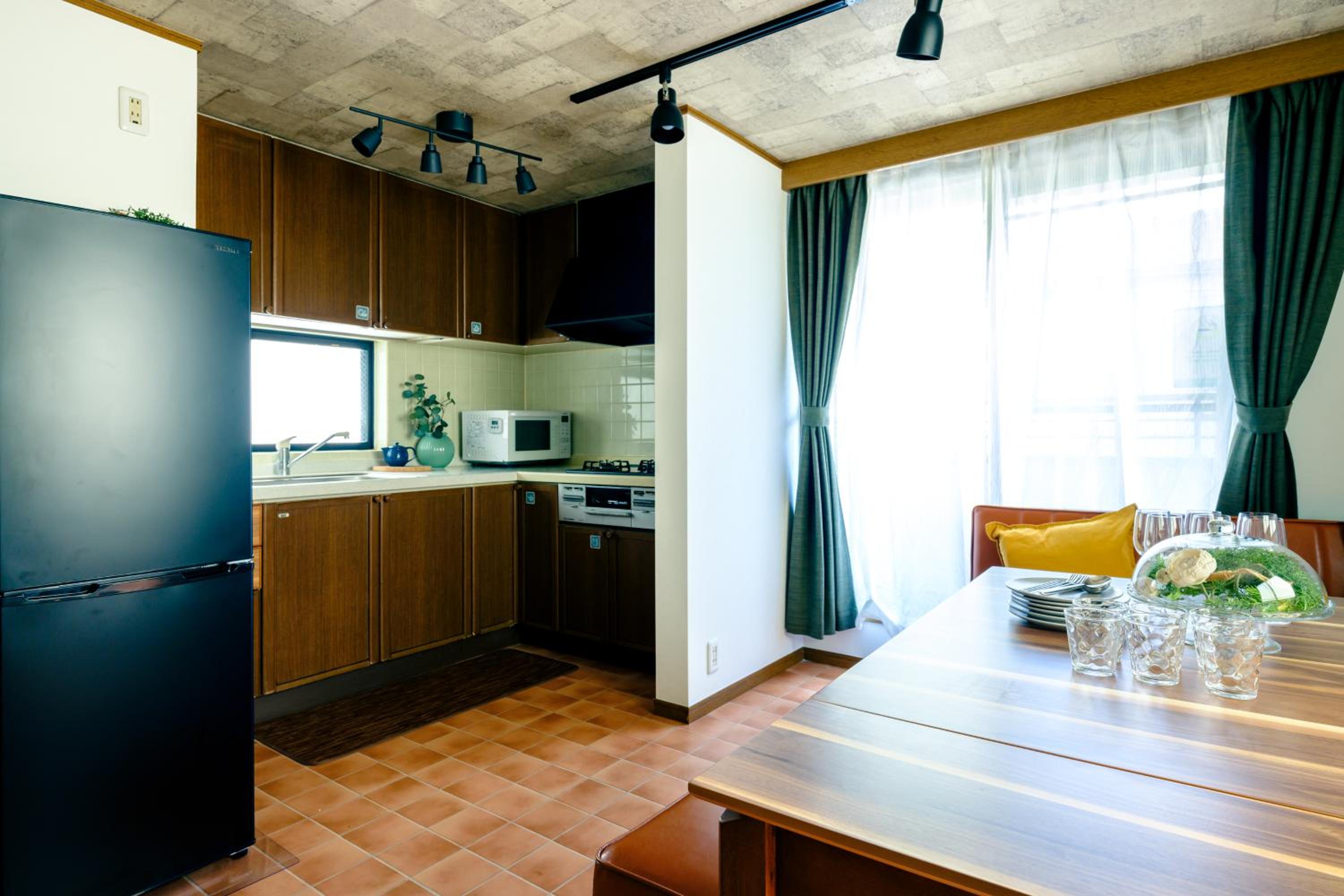 Ikken House
