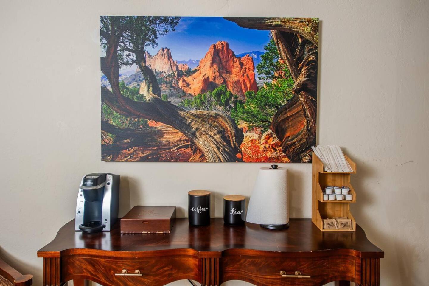 Uptown Sedona Gem: 3-Bed Townhome with Majestic Views and Central Location view 5