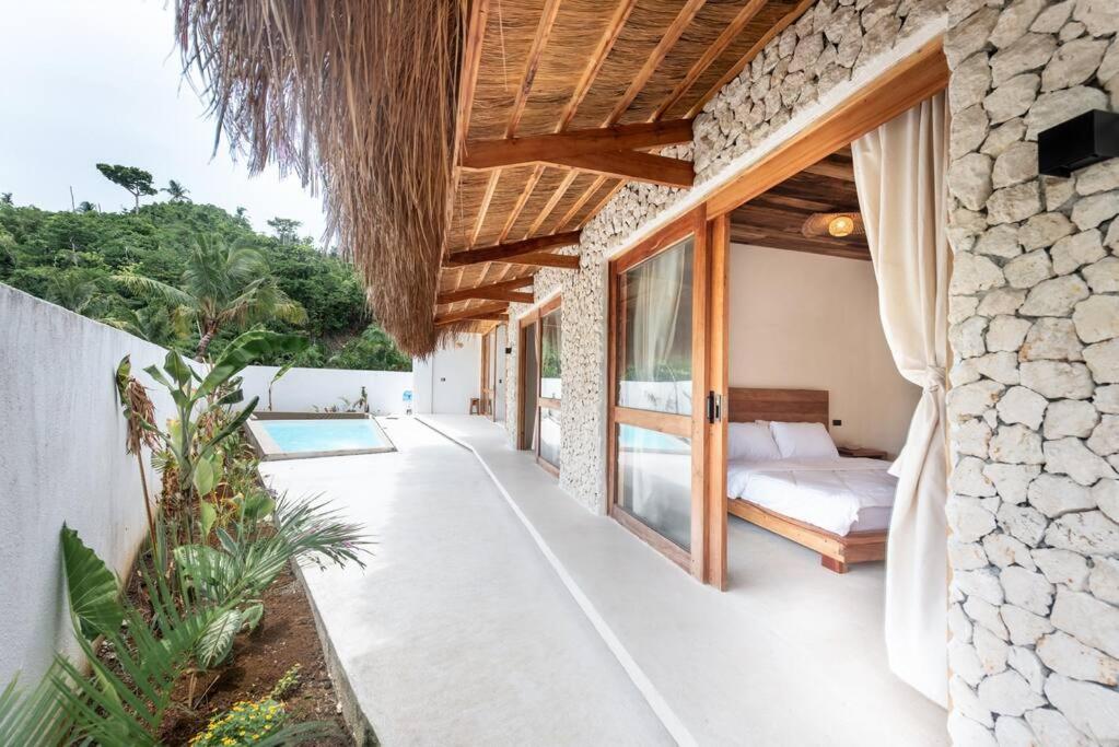 Villa Baleia Siargao