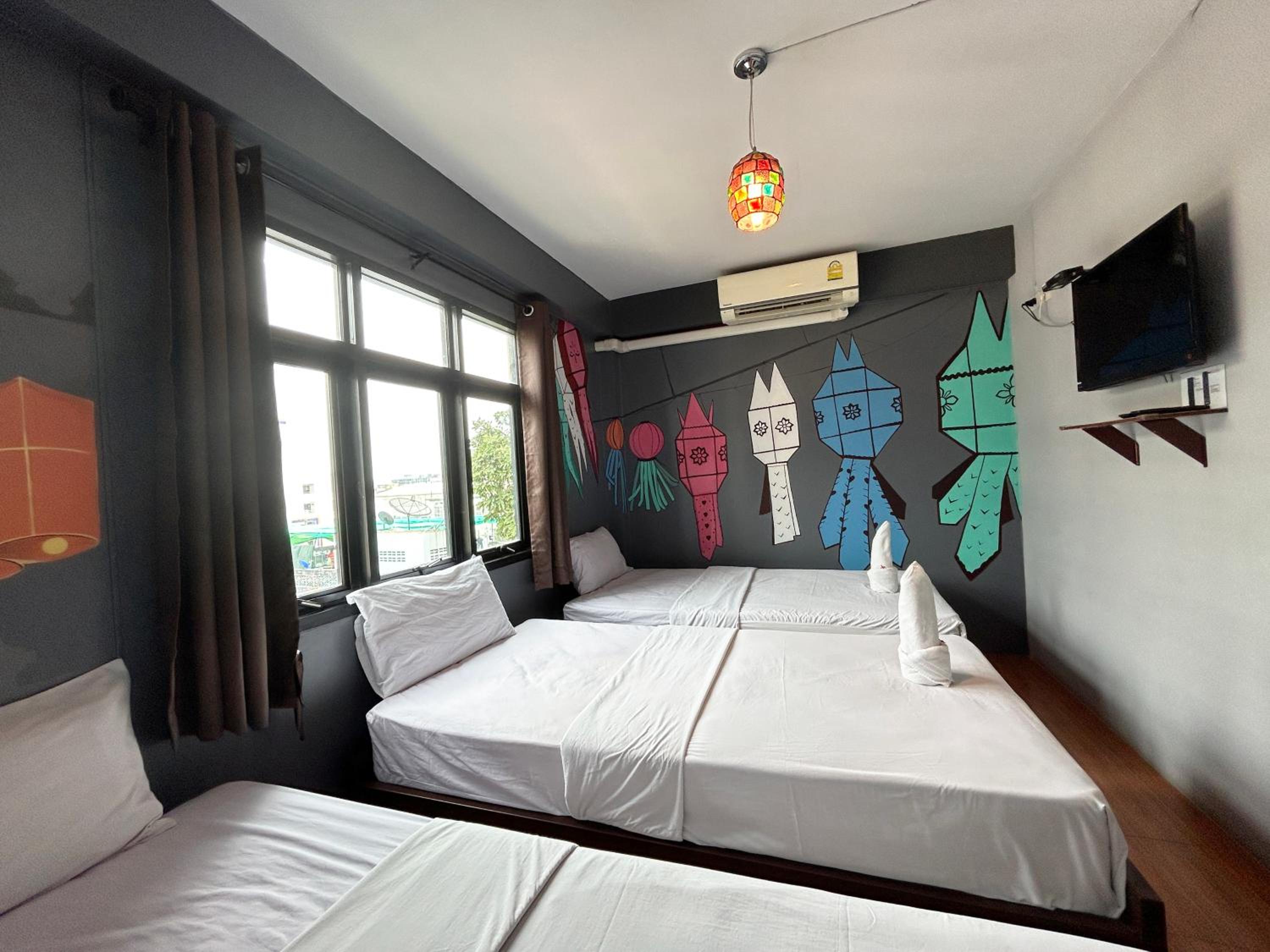 Hide Bangkok Hostel