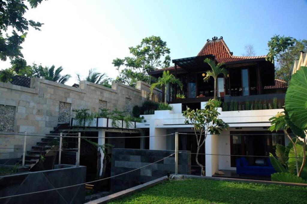 Villa Alcheringa Yogyakarta