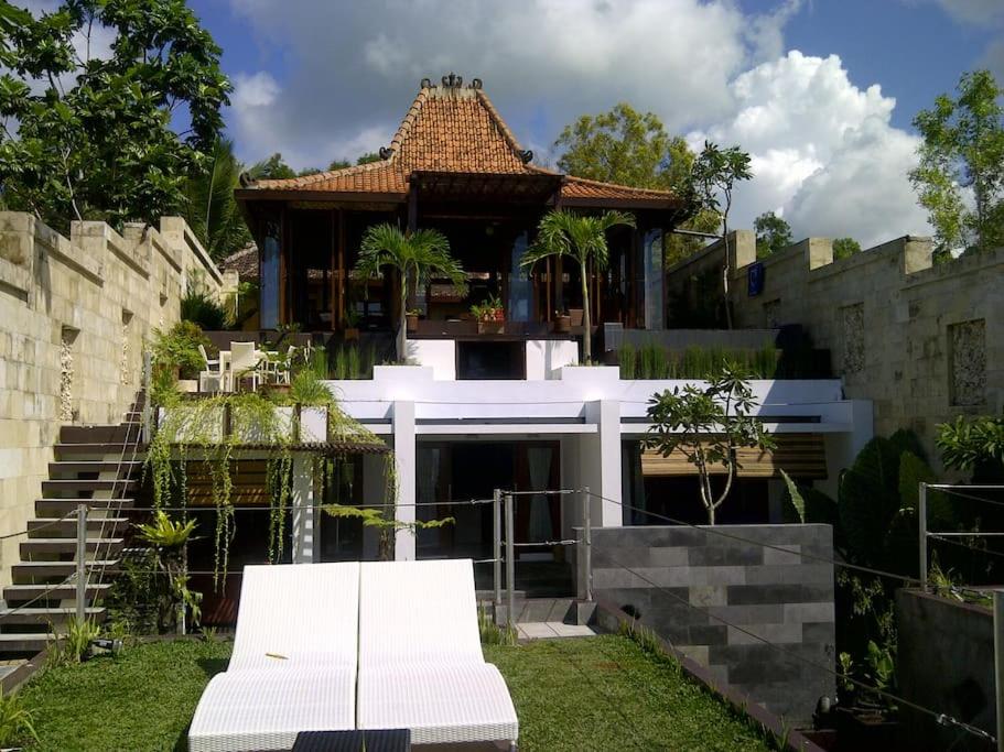 Villa Alcheringa Yogyakarta