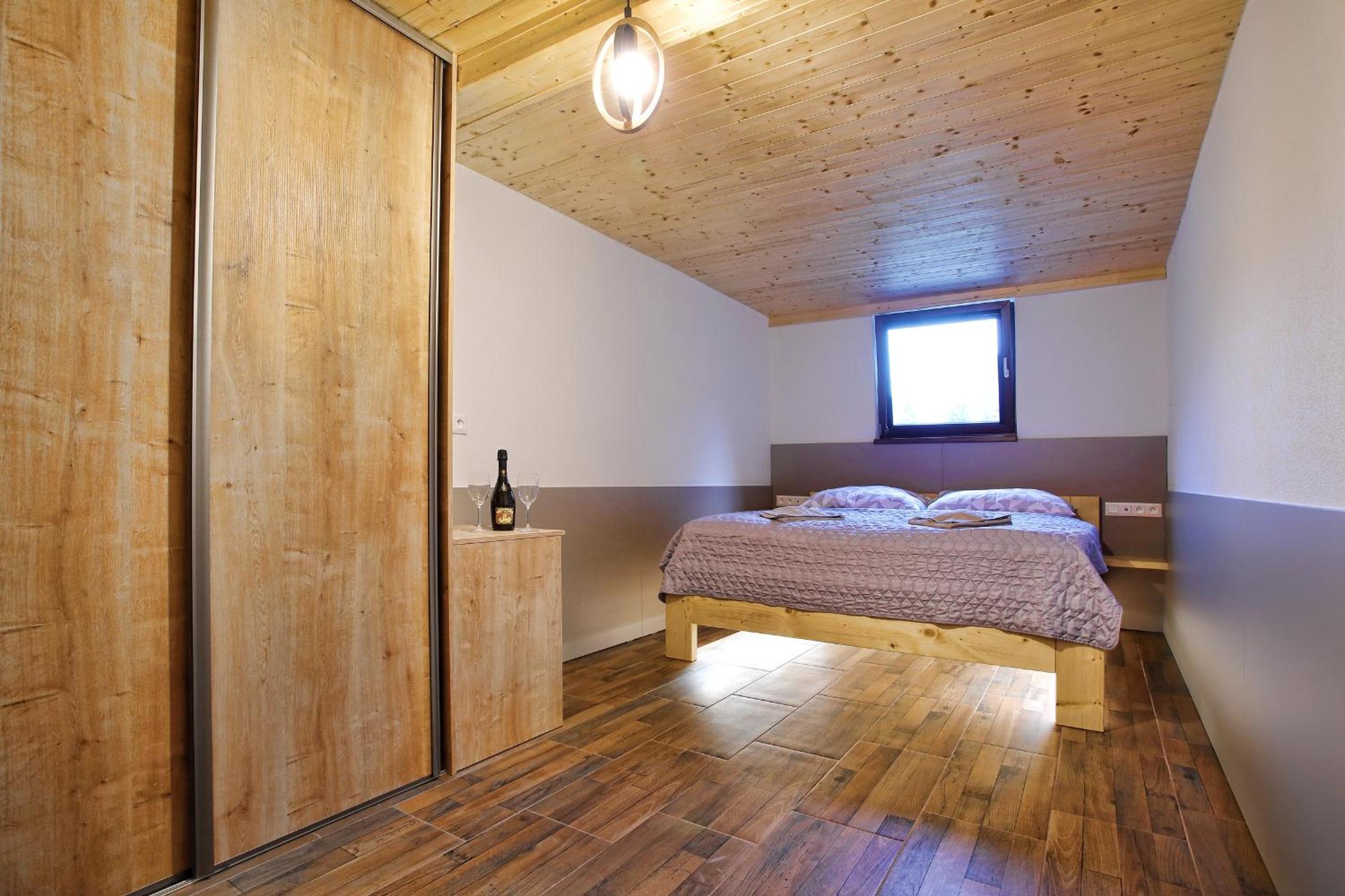 Chalet Dereše view 3