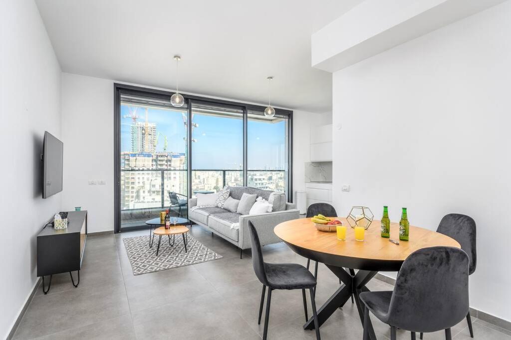 Bat Yam SEA VIEW 2BR/2Bath in New Building view 4
