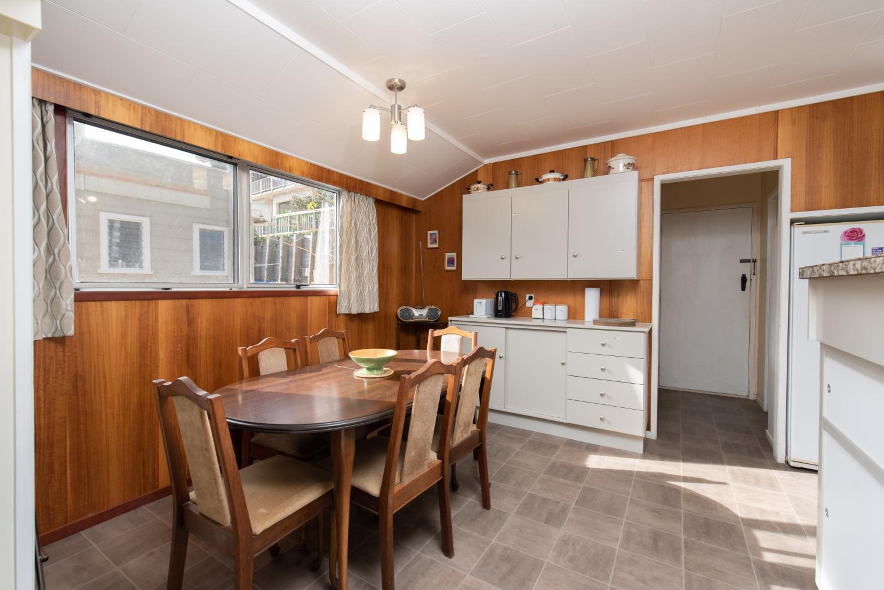 Knights Retreat - Paihia Holiday Home view 4