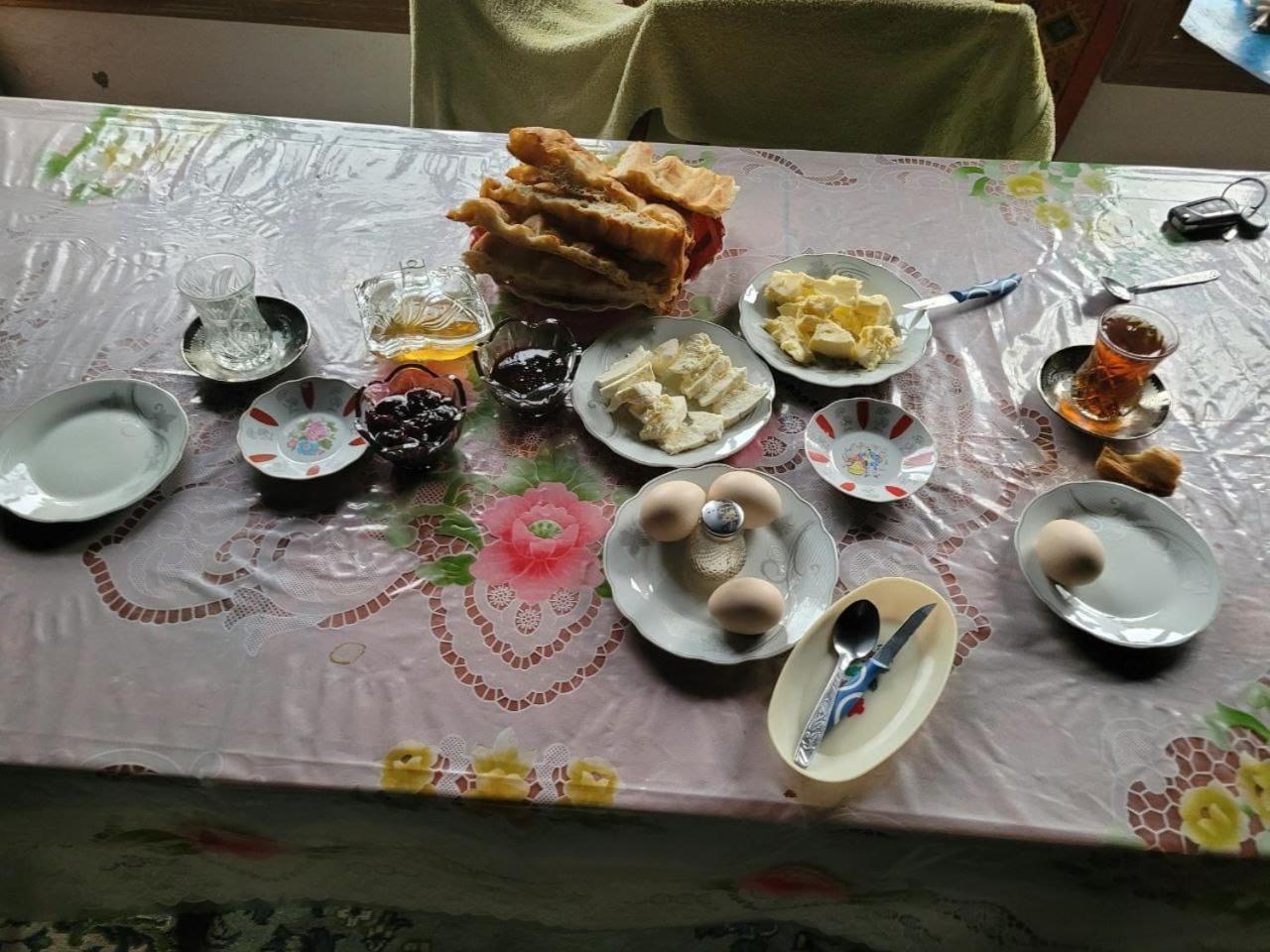 Ruzigar Guesthouse