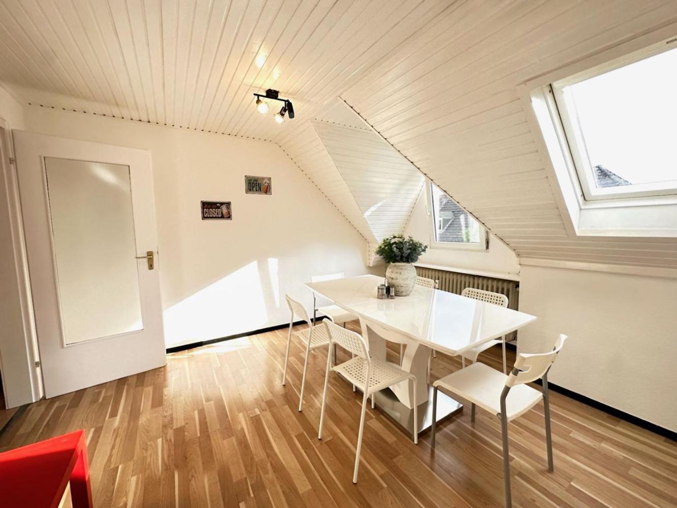Spacious & Cozy Apartments