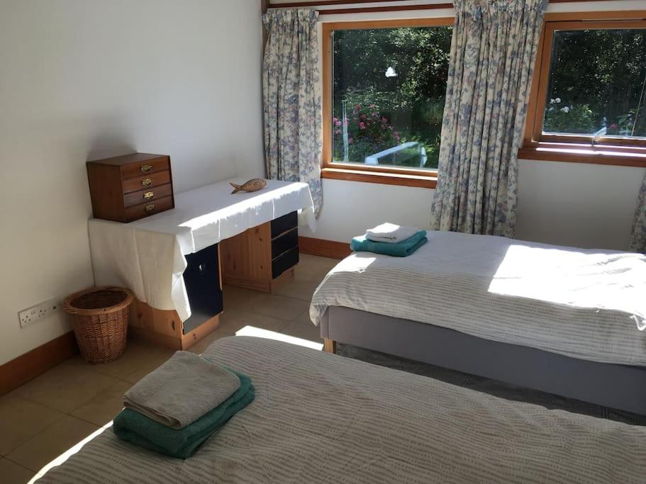 Beautiful Award-Winning Rural Home view 2