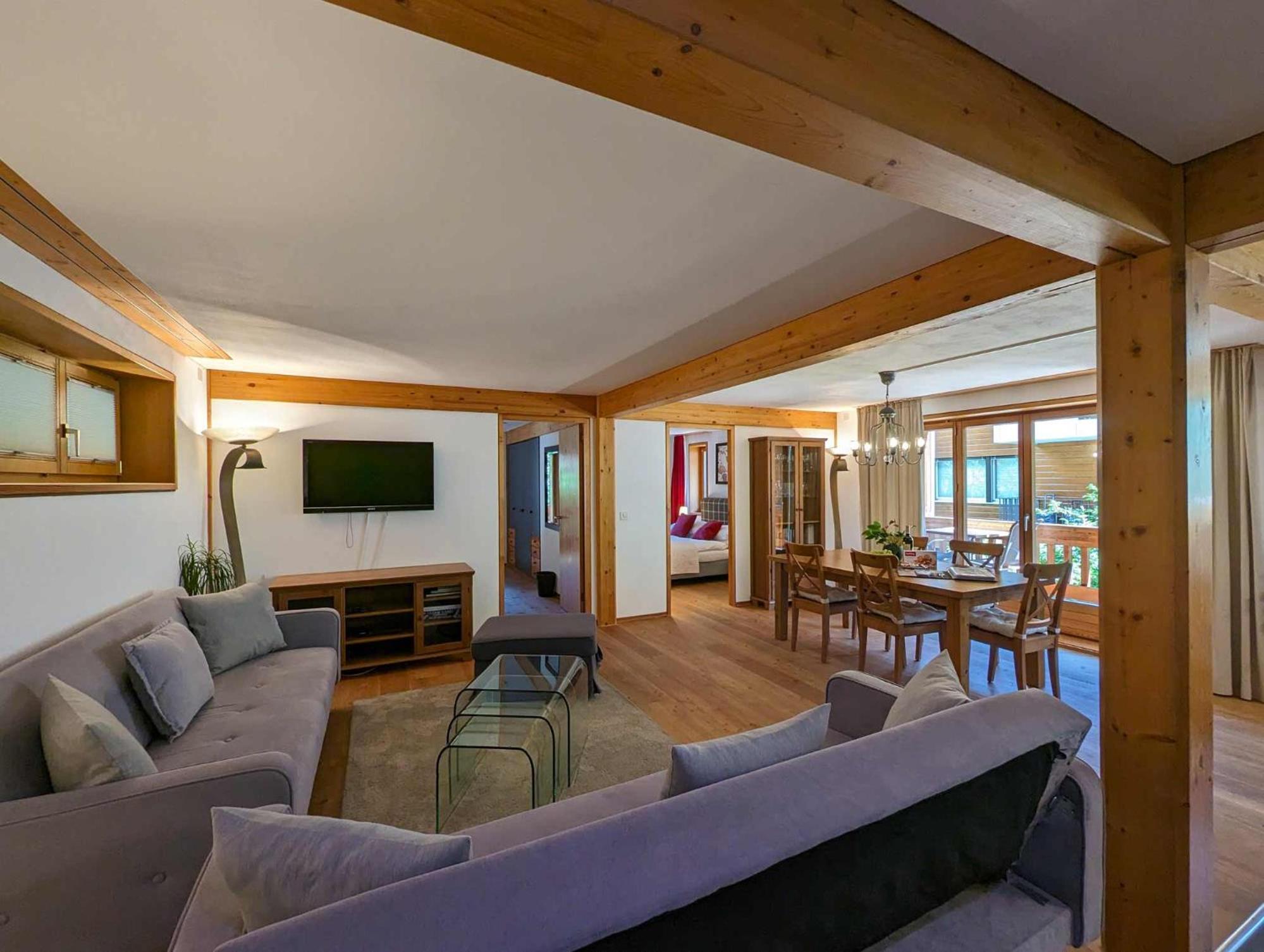 N-Orgon - Sleeps 4, tranquil location.