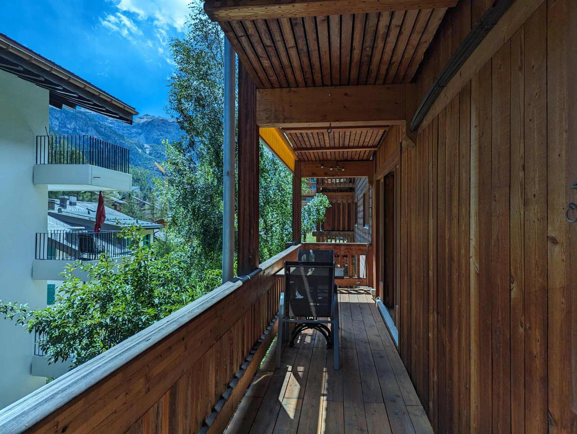N-Orgon - Sleeps 4, tranquil location.