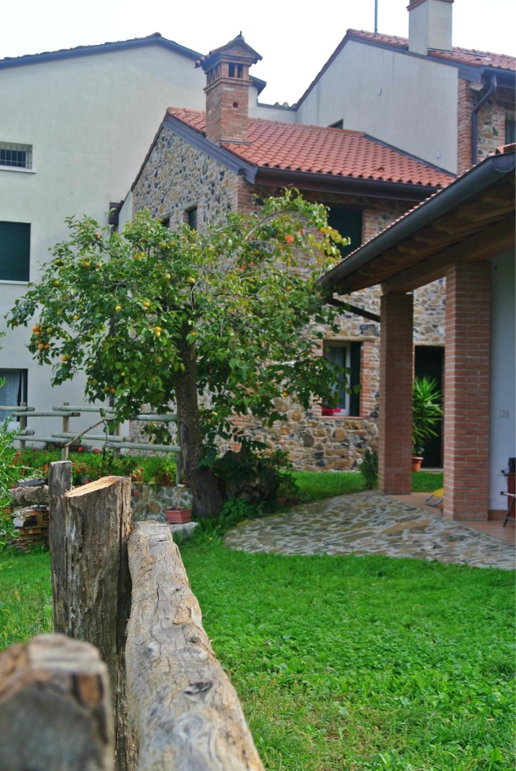 Photo 48