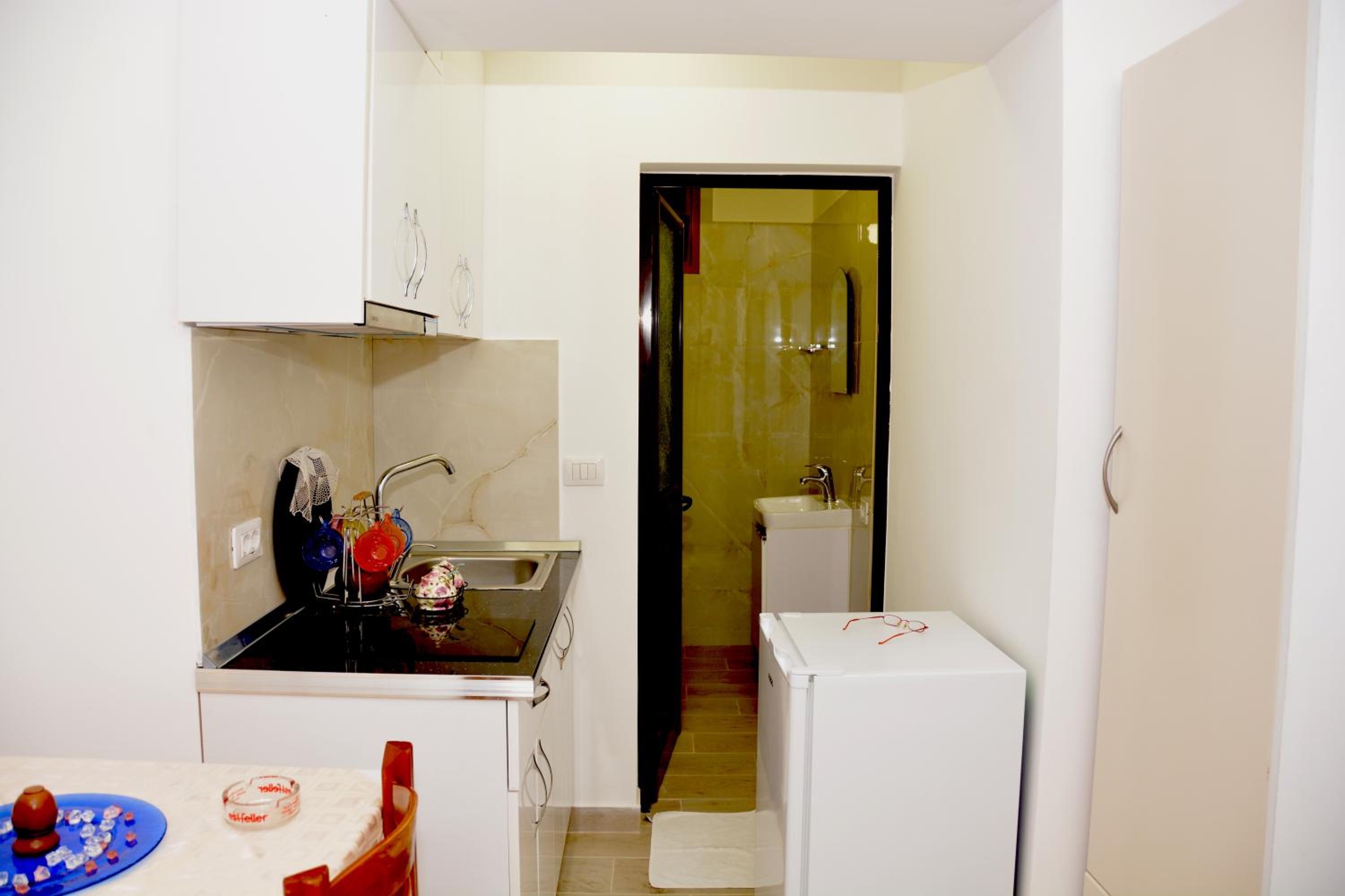 Mico's Apartments