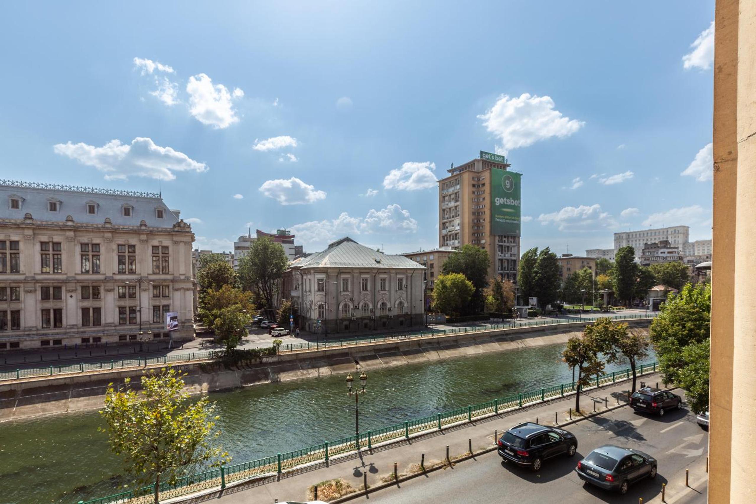 Wonderful 1BR by Dambovita River: Old Town Bliss view 2