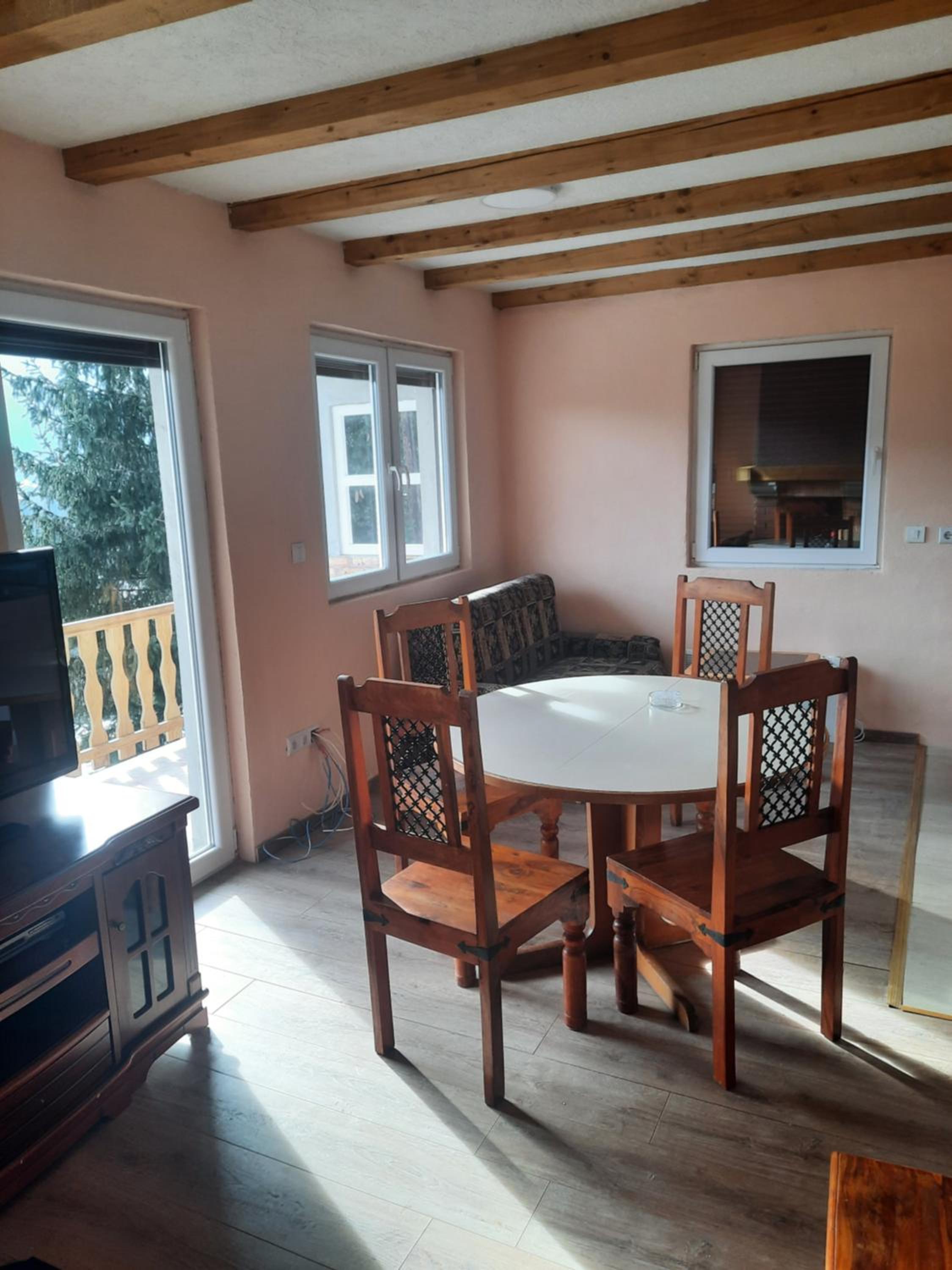 Apartmani Kamini RAVNA PLANINA