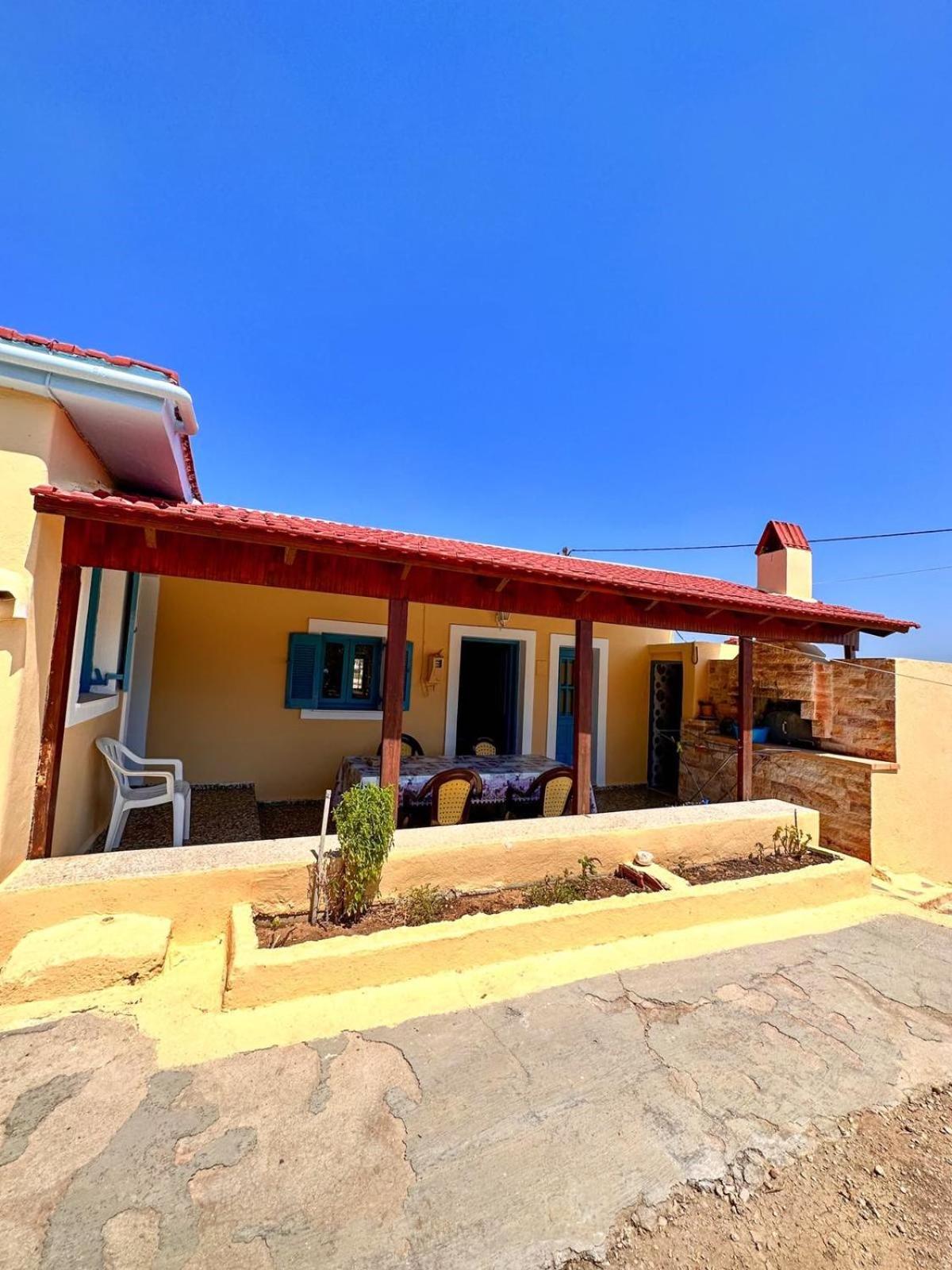 Amοopi Beach Country House