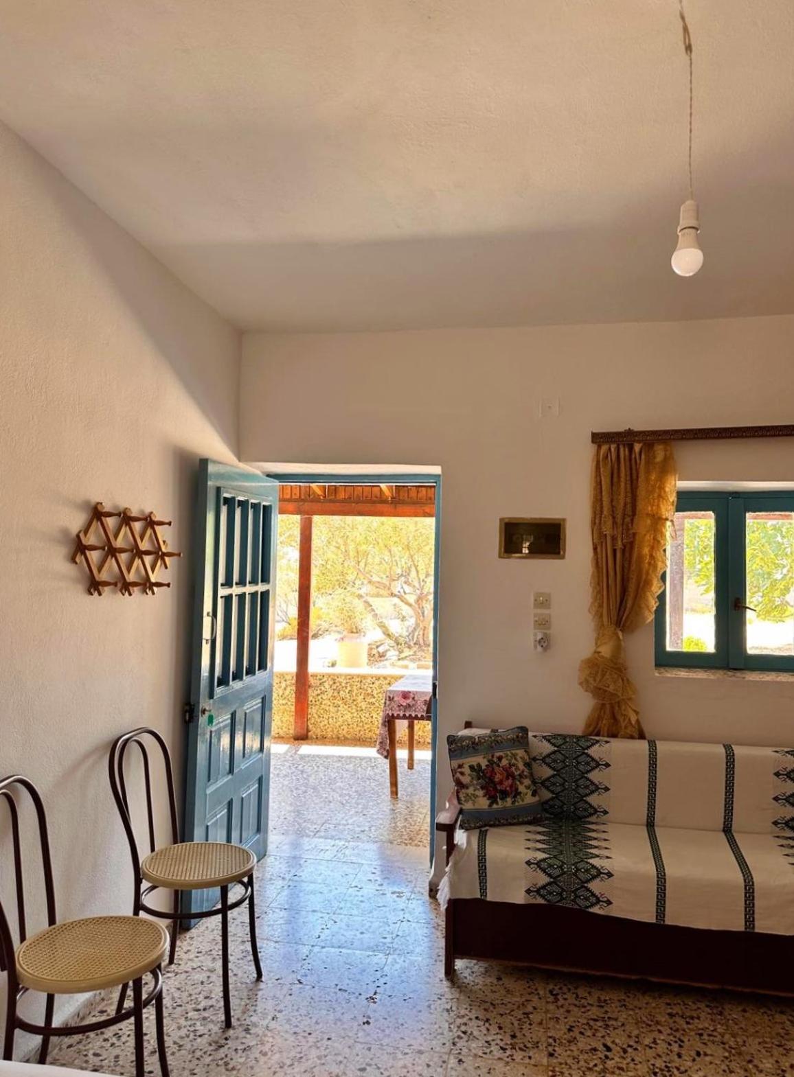 Amοopi Beach Country House