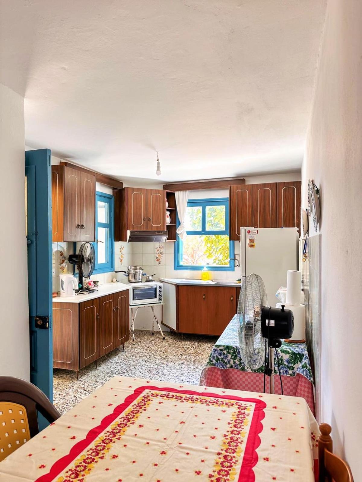 Amοopi Beach Country House