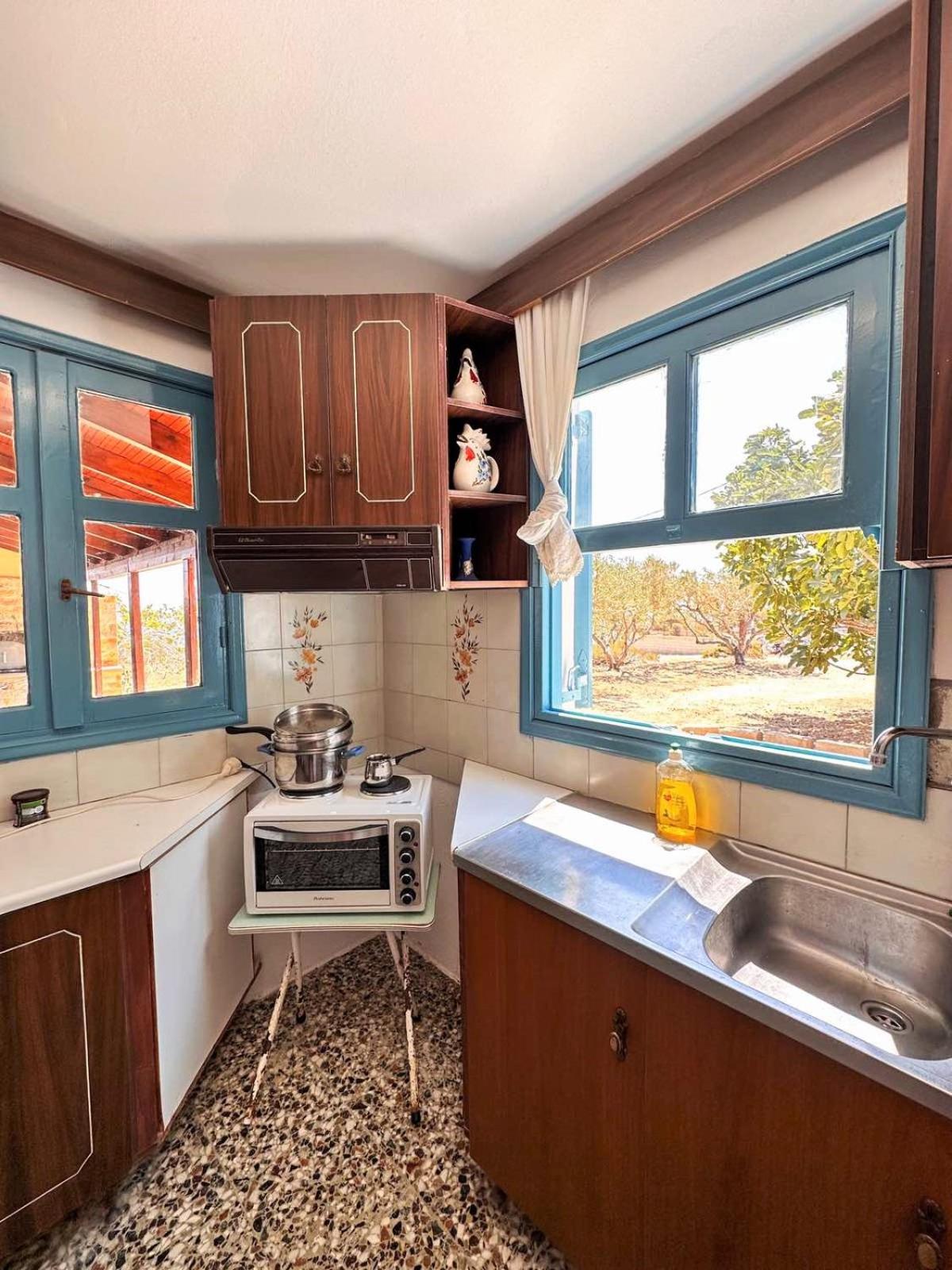 Amοopi Beach Country House