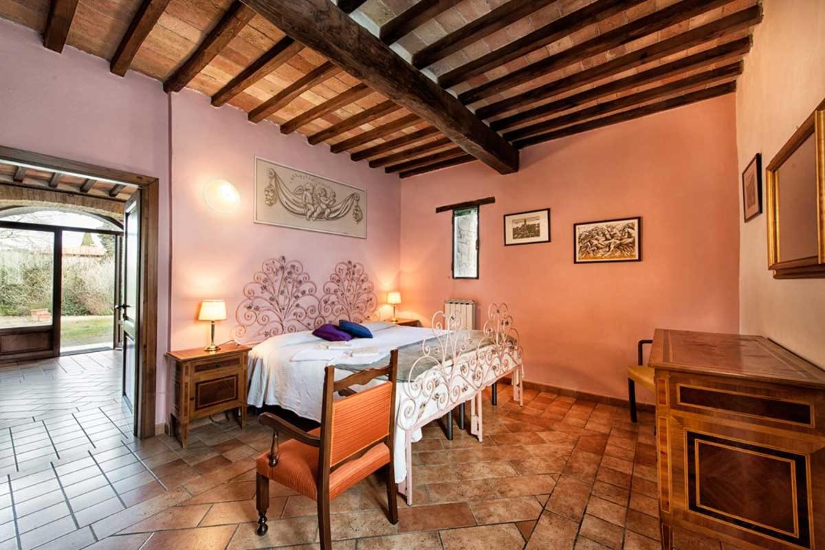 Photo 70