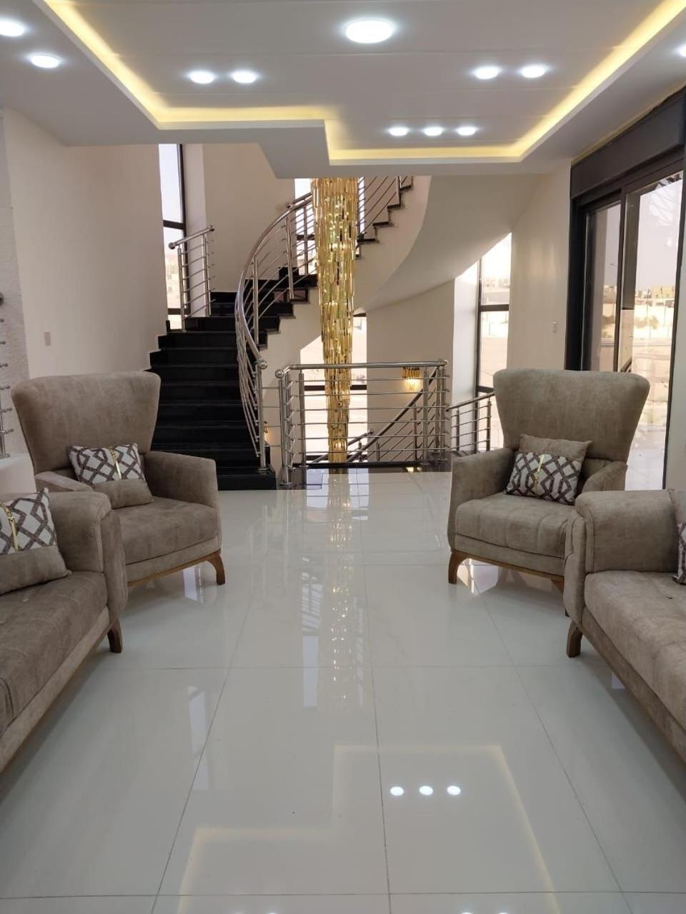 Sea view chalet
