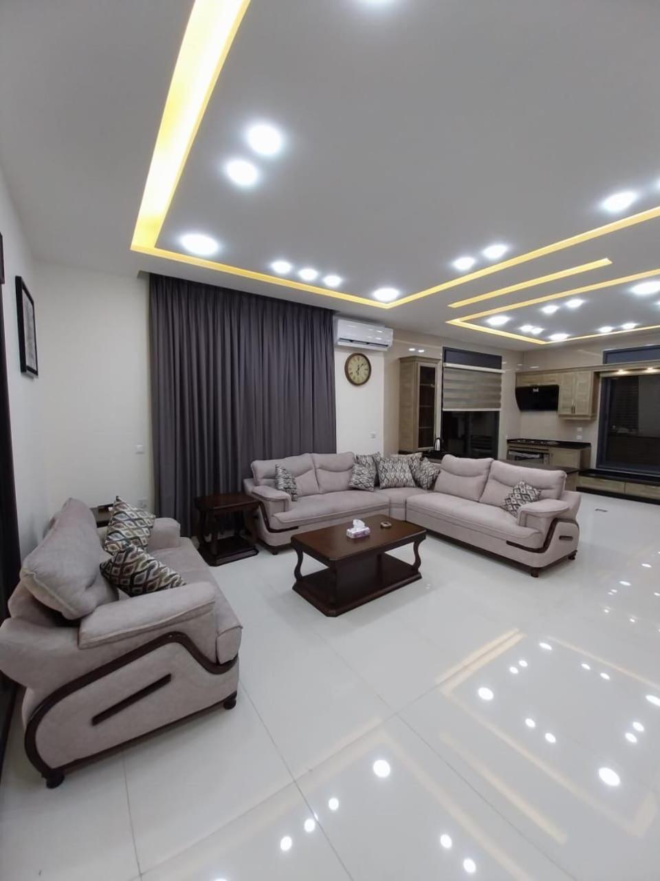 Sea view chalet
