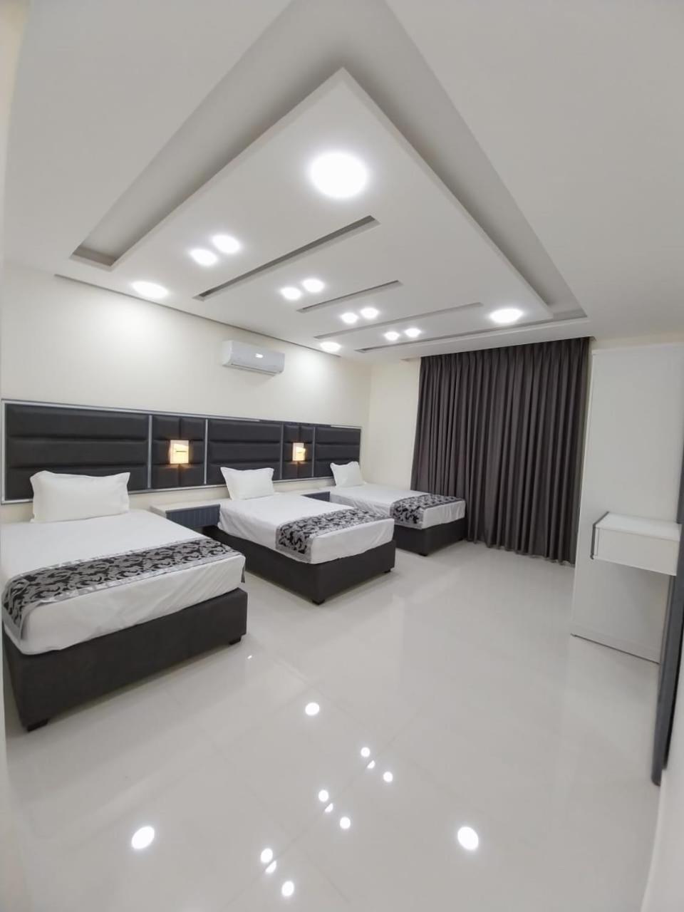Sea view chalet