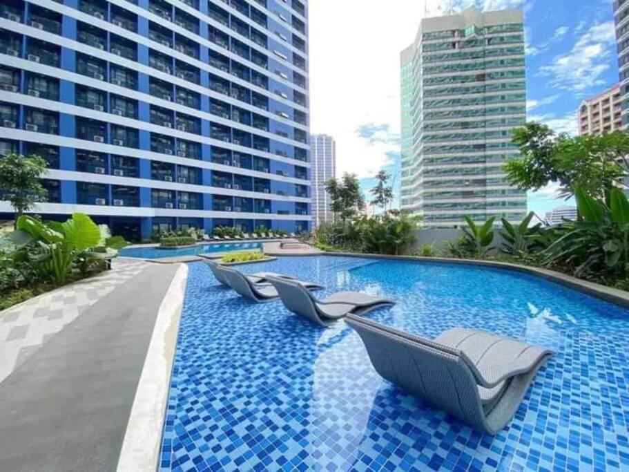 Air Residences 55th/f view 3