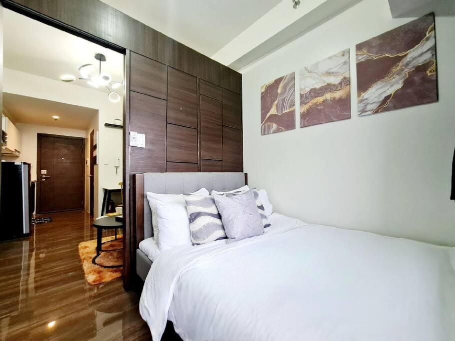 Air Residences 55th/f view 4