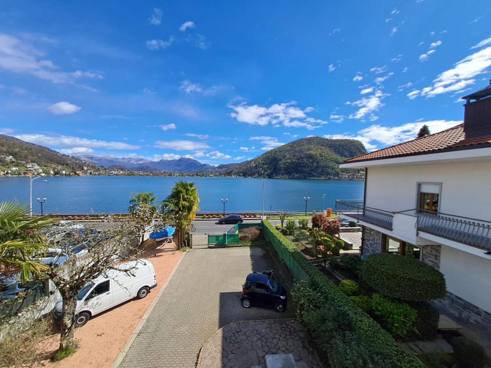 VILLA AIDA LAKE VIEW view 4