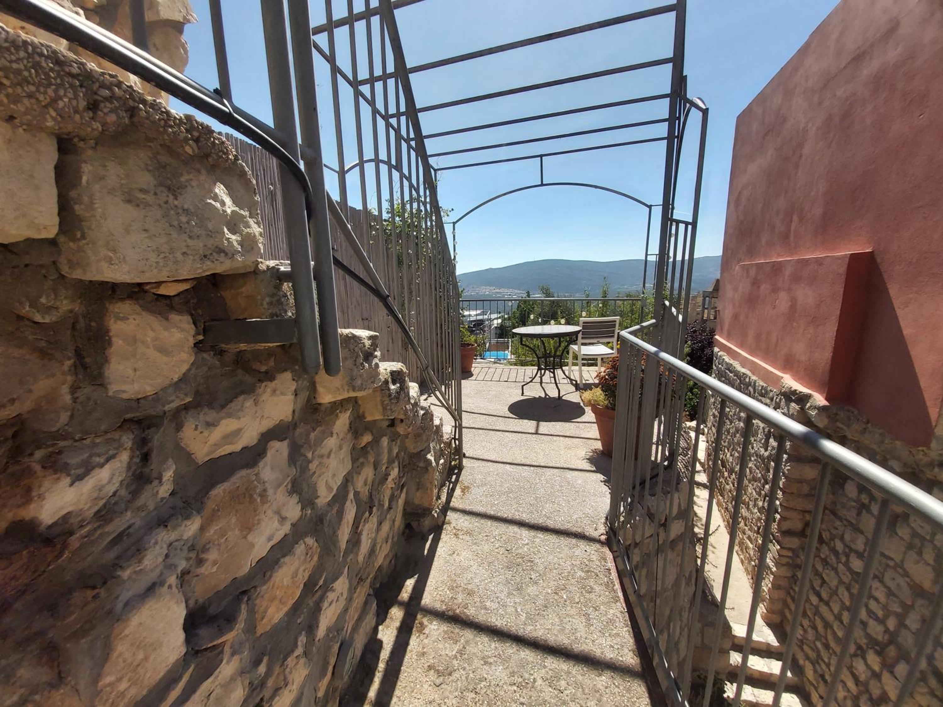 Artists' Colony Inn Zefat
