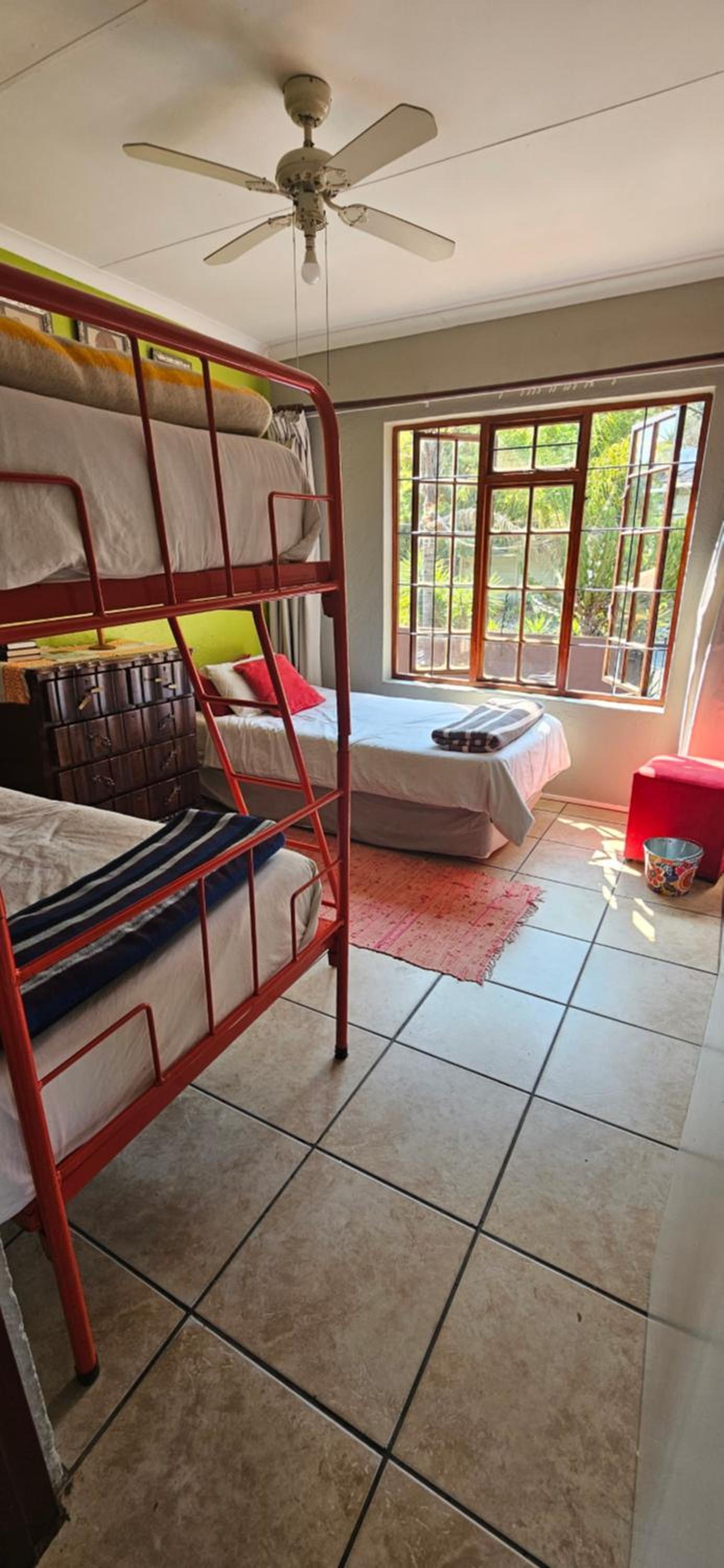 Old Vic Travellers Inn Nelspruit
