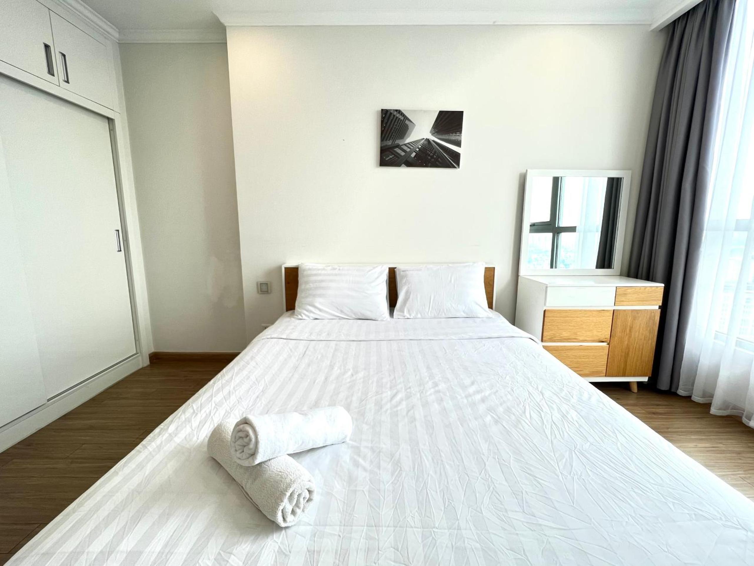 Vinhomes Central Park - Luxury 1,2,3,4 bedroom apartments - Khu đô thị ven sông đẹp nhất TP HCM
