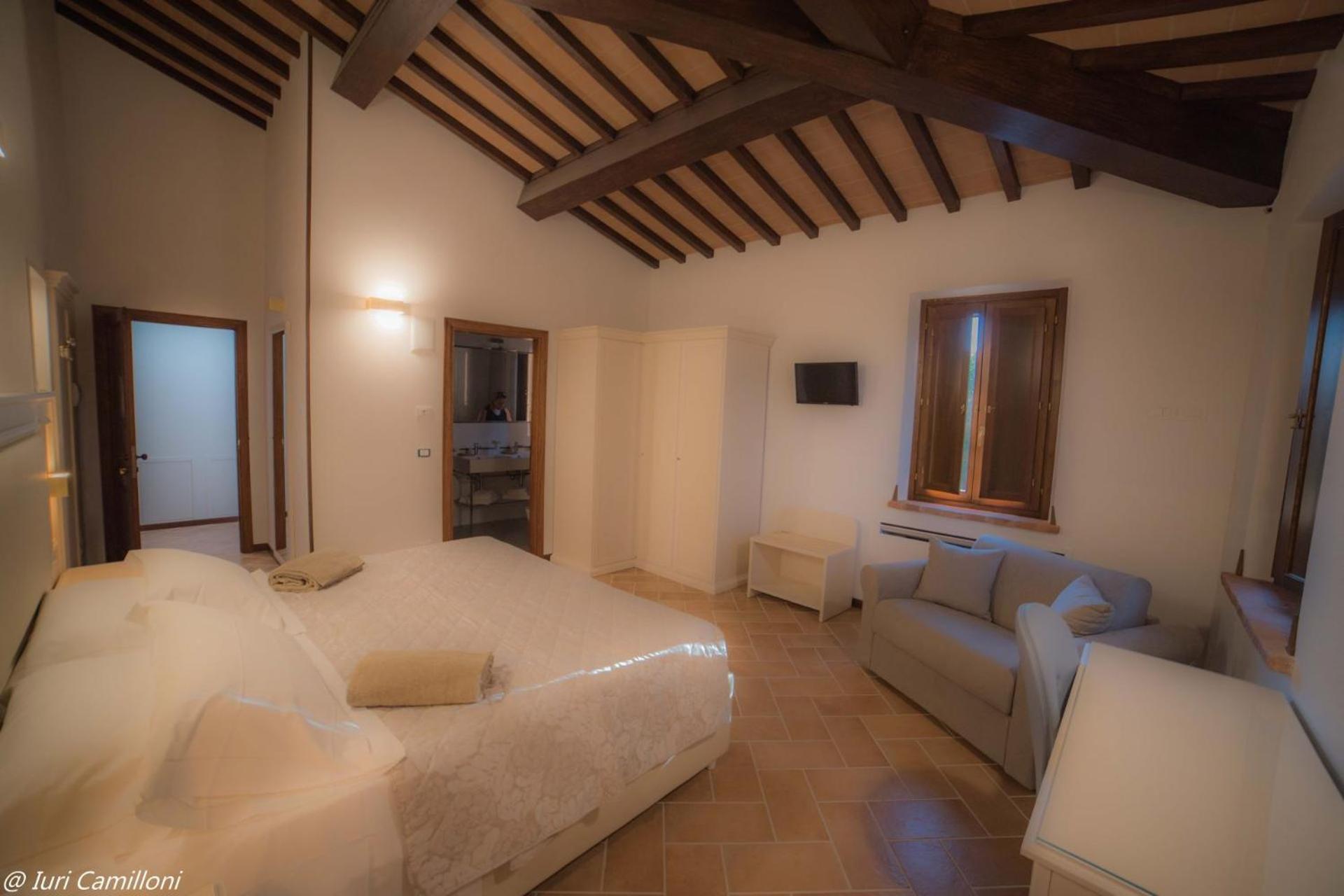 Macchie San Vincenzo - Villa Privata con Piscina e Giardino ad uso esclusivo o camere
