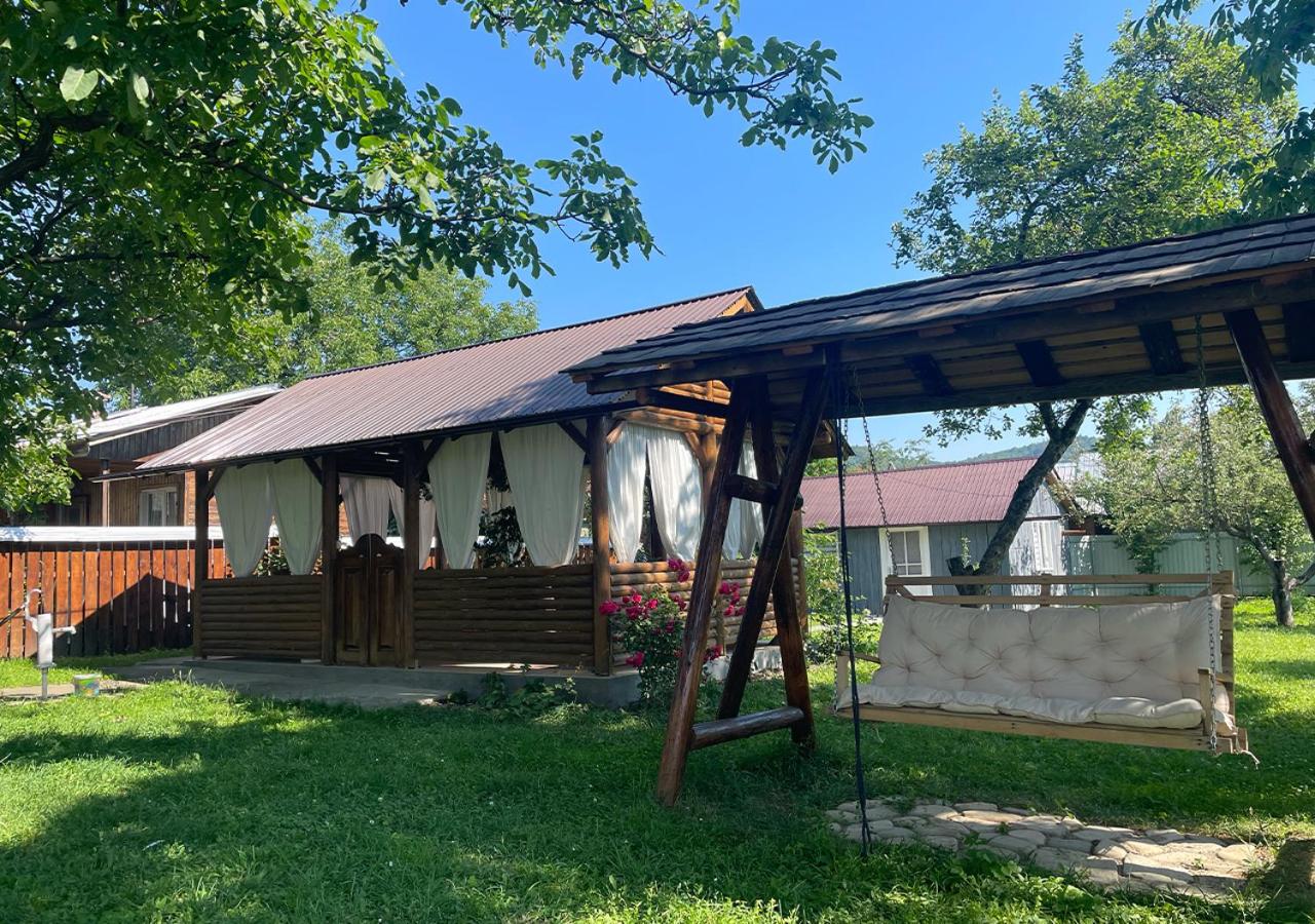 Casa Humulesti, fii vecinul lui Ion Creanga view 2