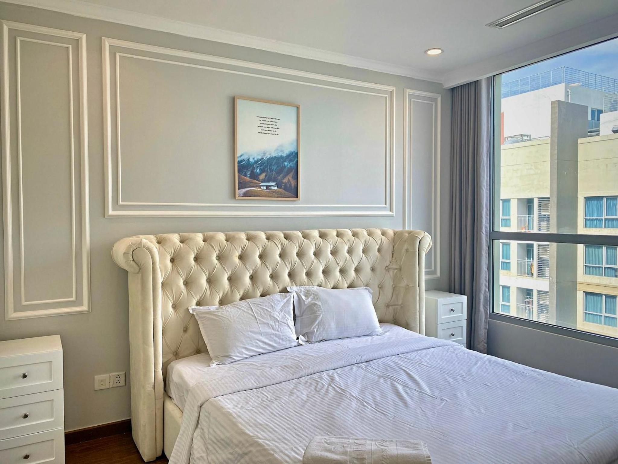Vinhomes Central Park - Luxury 1,2,3,4 bedroom apartments - Khu đô thị ven sông đẹp nhất TP HCM
