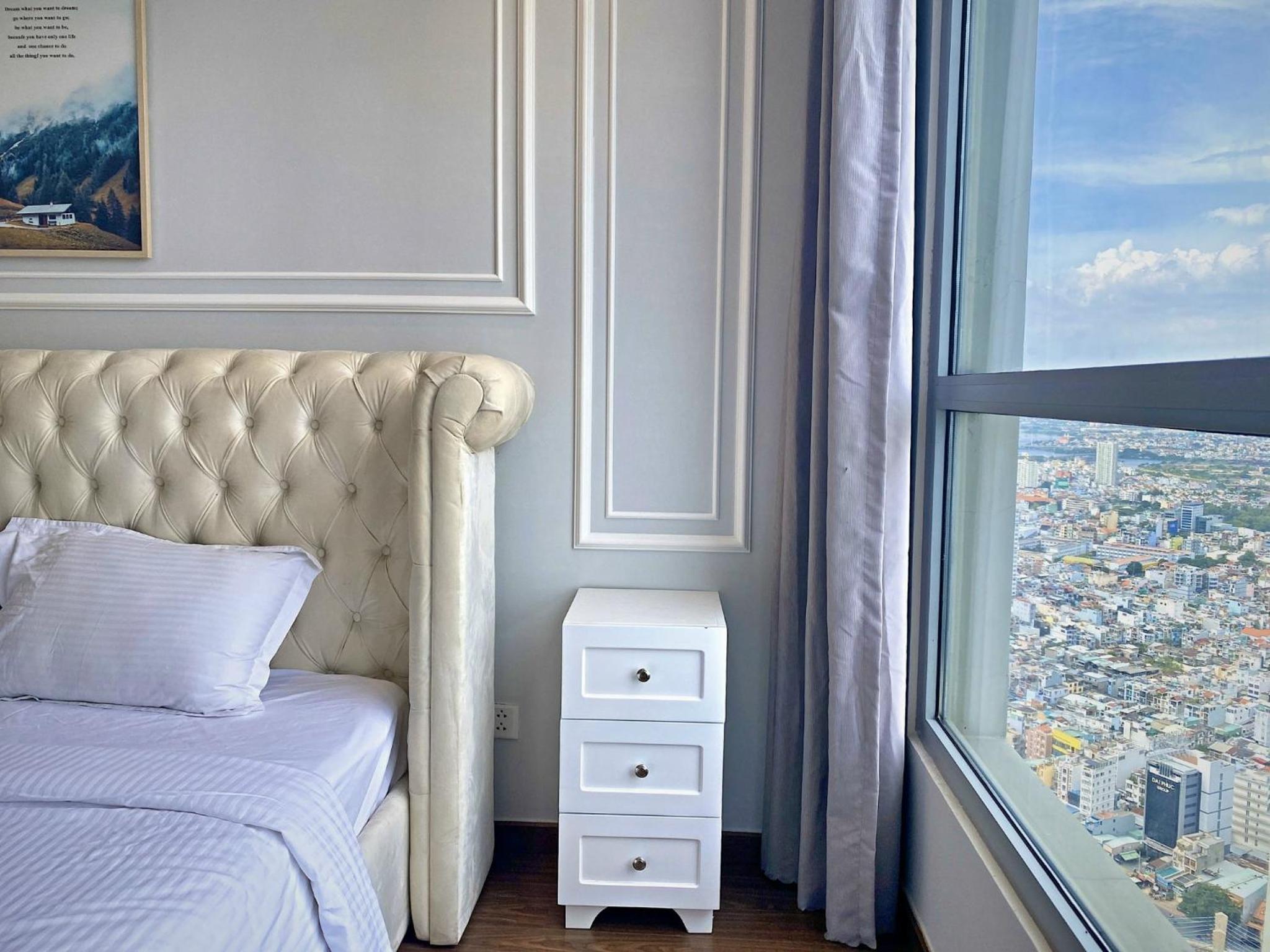 Vinhomes Central Park - Luxury 1,2,3,4 bedroom apartments - Khu đô thị ven sông đẹp nhất TP HCM