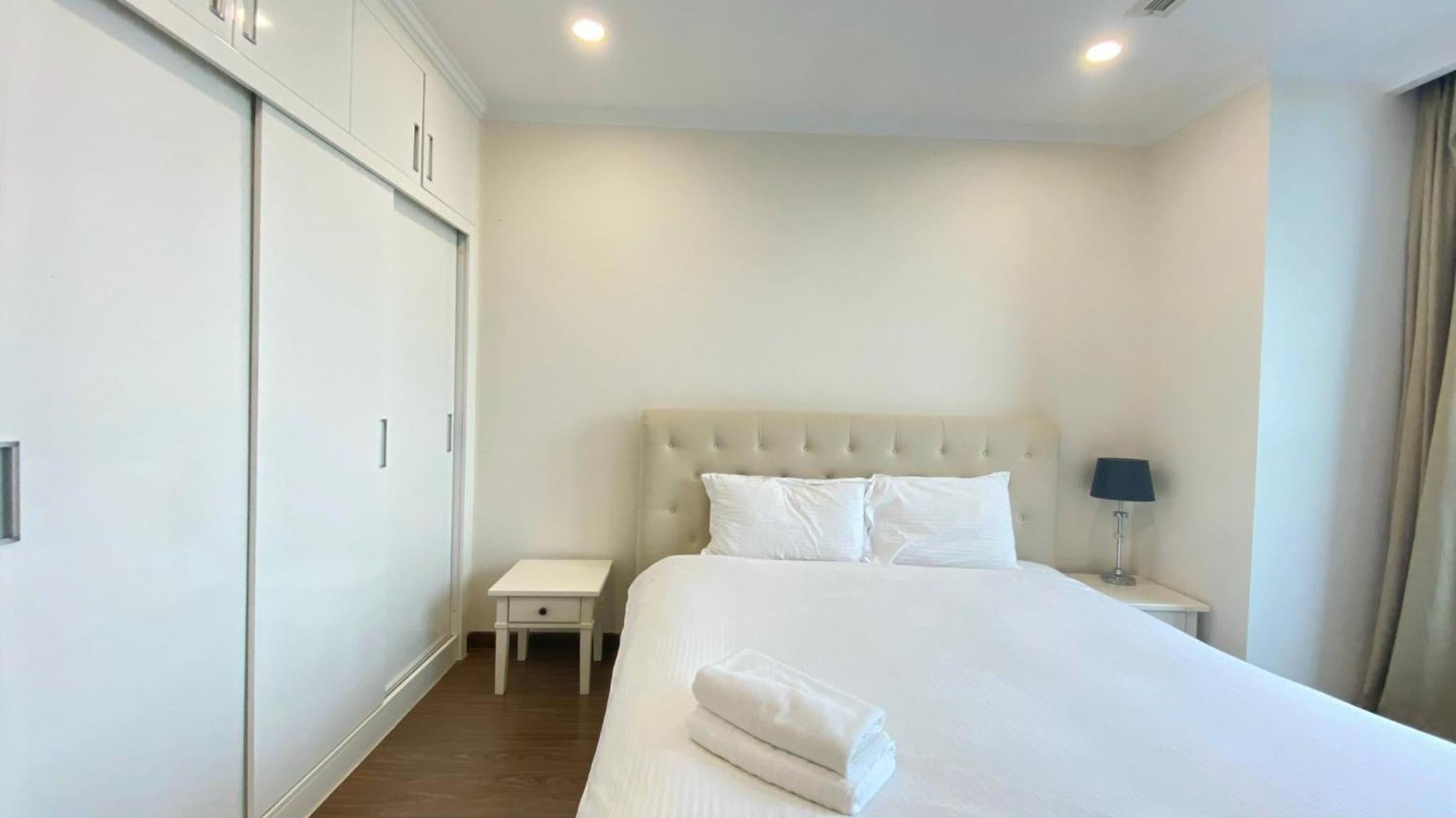 Vinhomes Central Park - Luxury 1,2,3,4 bedroom apartments - Khu đô thị ven sông đẹp nhất TP HCM